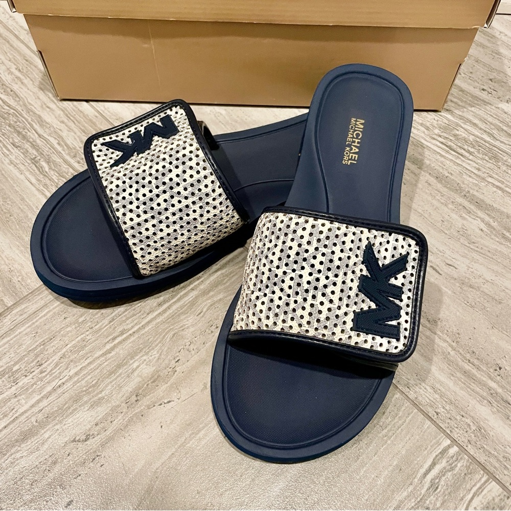 Michael Kors Palmer Signature Logo Slide Sandal